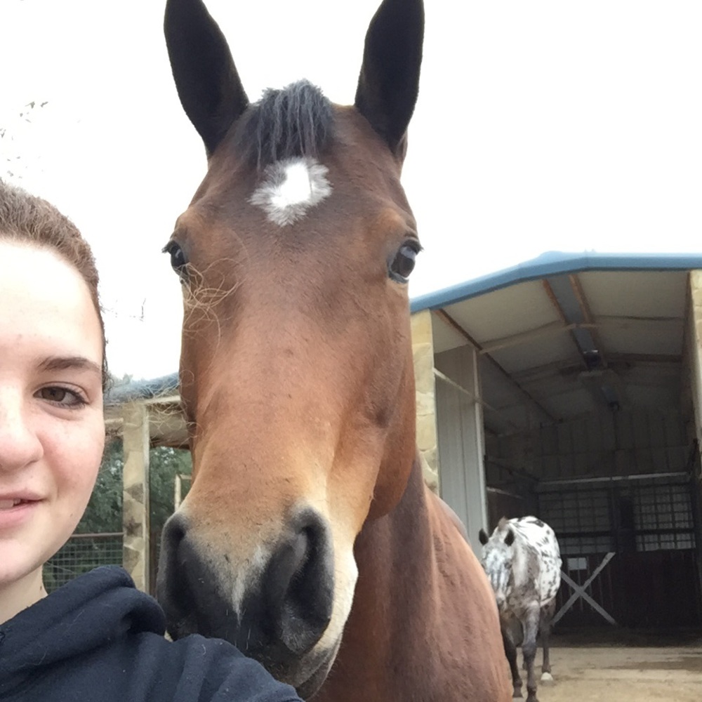 Meet your Posher, Brooke